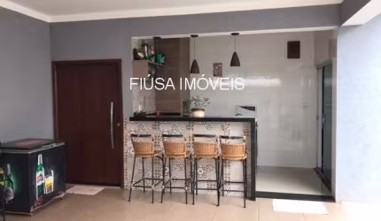 Casa com 3 quartos à venda na R 1, 1, Jardim Nova Europa, Sertãozinho por R$ 566.500