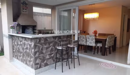 Casa em condomínio fechado com 4 quartos à venda na RUA CAPITÃO WALDEMAR DE FIGUEIREDO, 650, Vila do Golf, Ribeirão Preto por R$ 803.400