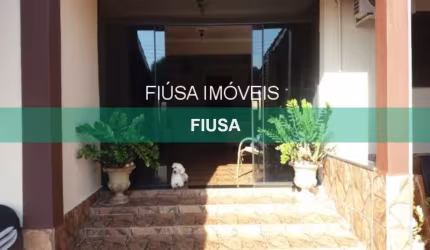 Casa com 4 quartos à venda na Rua Affonso Delloiágono, 1, Parque Residencial Cândido Portinari, Ribeirão Preto, 300 m2 por R$ 580.000