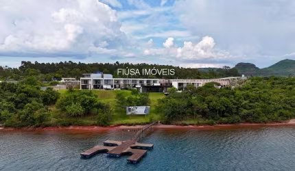 Casa em condomínio fechado com 3 quartos à venda na rua 1, Zona Rural, Rifaina por R$ 850.000