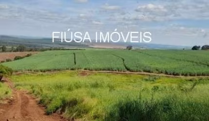 Terreno à venda na Avenida João Luiz de Oliveira, Centro, Batatais por R$ 2.300.000