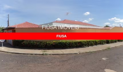 Casa com 5 quartos para alugar na Rua Affonso Delloiágono, 1, Parque Residencial Cândido Portinari, Ribeirão Preto por R$ 3.600