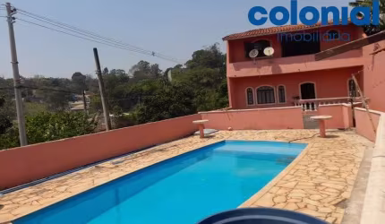 Chácara à venda em Campo Limpo Paulista-SP, Bairro Chácaras Novo Hamburgo: 3 quartos, 1 sala, 1 banheiro, várias vagas e piscina