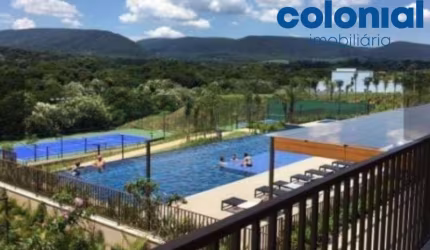 Terreno plano de esquina com 1108m em Condomínio de alto padrão com lazer completo próximo a Serra do Japi