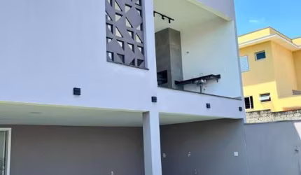 CASA NOVA TÉRREA COM 3 QUARTOS SENDO UM SUÍTE COM CLOSET, VARANDA GOURMET