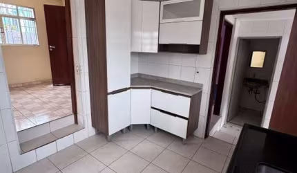Casa à Venda em Jundiaí-SP: 2 Quartos, 1 Sala, 2 Banheiros, 1 Vaga de Garagem - Vila Didi - 112m²