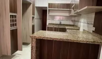 EXCELENTE CASA TÉRREA COM 2 QUARTOS / 1 SUÍTE NO JARDIM MARAMBAIA