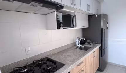 Apartamento no Giardino último andar de 2 quartos com suíte em condomínio à venda no Jardim Colônia, Jundiaí-SP: Garagem coberta