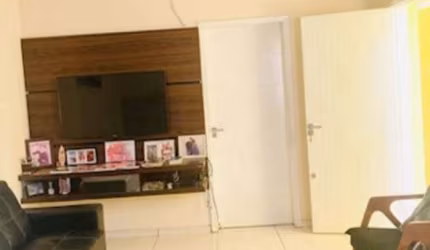 CASA TÉRREA A VENDA COM 2 DORMITÓRIOS, 2 BANHEIROS, 1 VAGA, SEMI MOBILIADO.JARDIM ESTÁDIO, JUNDIAÍ.