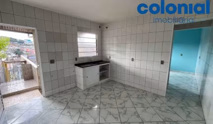 Casa para Locação na Vila Popular, Várzea Paulista-SP: 1 quarto, 1 banheiro, 32,00 m² de área.