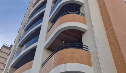 Excelente apt com 03 quartos e 02 suites em Tambauzinh