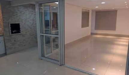 Três suítes no Setor Bueno