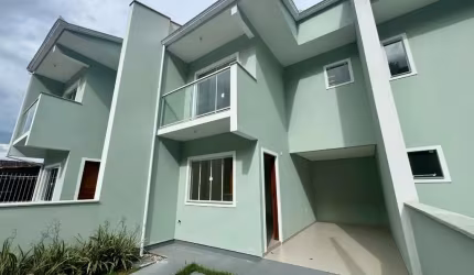 Casa com 2 quartos à venda na Rua Carlos Alberto dos Santos, 85, Ceniro Martins, São José por R$ 400.000