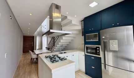 Casa em condomínio fechado com 3 quartos à venda na Avenida Wilson Castelo Branco, 376, Deltaville, Biguaçu por R$ 980.000