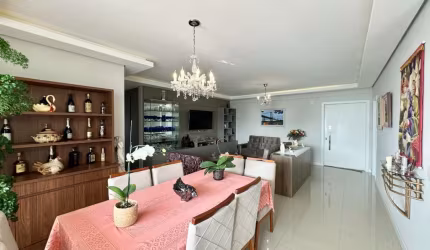 Apartamento com 3 quartos à venda na Rua Santos Saraiva, 740, Estreito, Florianópolis por R$ 1.650.000