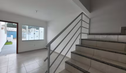 Casa com 2 quartos à venda na Rua Ada da Silva Pacheco, 2, Potecas, São José por R$ 355.000