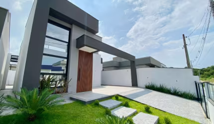 Casa com 3 quartos à venda na Acedino Machado, 106, Bela Vista, Palhoça por R$ 665.000