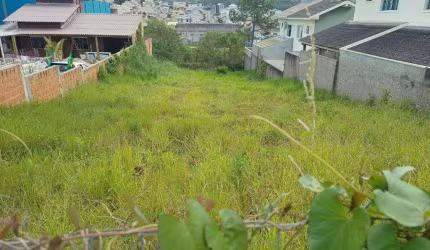 Terreno à venda na Dr. Jayme Antunes Maciel, Forquilhinhas, São José por R$ 275.000