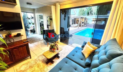 Casa com 4 quartos à venda na Guararema, 27, Ponta de Baixo, São José por R$ 1.030.000