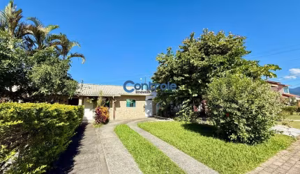 Casa em condomínio fechado com 3 quartos à venda na Rua Rio Grande do Norte, 2400, Rio Grande, Palhoça por R$ 400.000