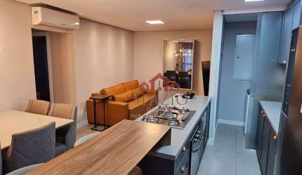 Apartamento com 2 dormitórios à venda, 72 m² por R$ 880.000,00 - São João - Itajaí/SC