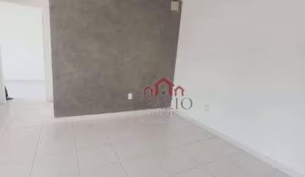 Apartamento com 2 dormitórios para alugar, 52 m² por R$ 2.360,00/mês - Espinheiros - Itajaí/SC
