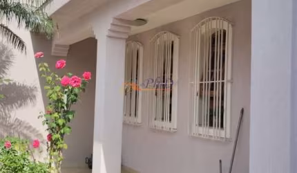Sobrado com 3 Quartos e 2 banheiros  238 m² - Jundiaí SP