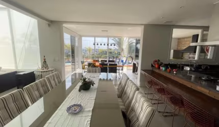 Belissima casa a Venda no condominio Portal da Colina