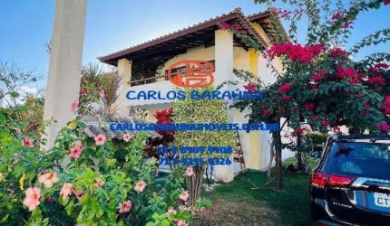 Casa espetacular 5/4 com suíte em condomínio fechado
