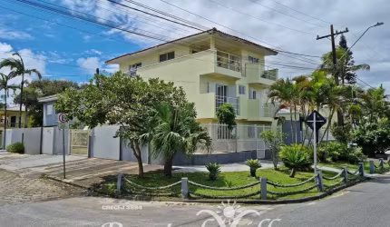 TRIPLÉX FRENTE PARA O MAR NO BALNEÁRIO SHANGRI-LÁ EM PONTAL DO PARANÁ/PR