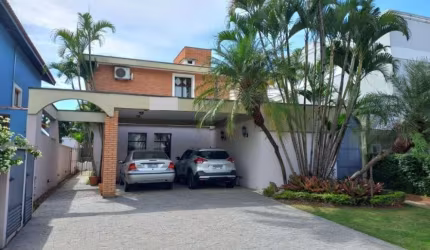Casa em condomínio fechado com 4 quartos à venda na Avenida Yojiro Takaoka, Alphaville, Santana de Parnaíba, 300 m2 por R$ 2.600.000