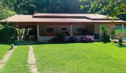 Chácara pra fins comercial ou moradia lazer completa