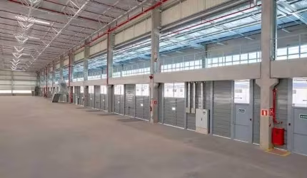 Galpão logístico 2.198m² 03 docas CUMBICA GUARULHOS RODOVIA DUTRA