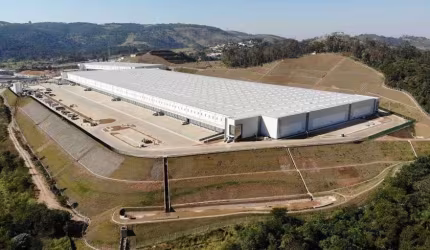 Galpão/Depósito/Armazém para aluguel tem 6500 metros quadrados na Rodovia Castelo Branco