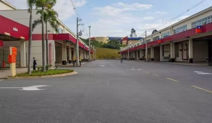 Galpão Logistico 1829m² 02 docas na Rodovia Dutra Guarulhos