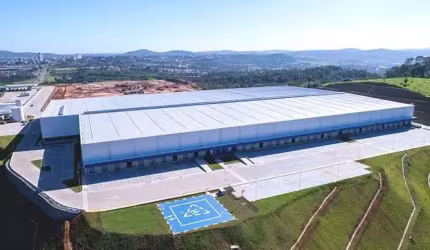 Galpão logístico cross-docking 12.231m² 21 docas BETIM BUSINESS PARK RODOVIA FERNÃO DIAS