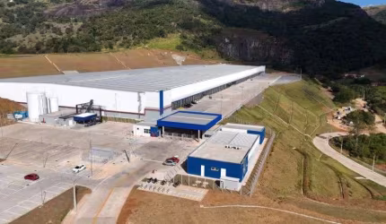 Galpão logístico 11.869m² com 14 docas Eficiencia 92% na Rodovia Fernão Dias Extrema MG