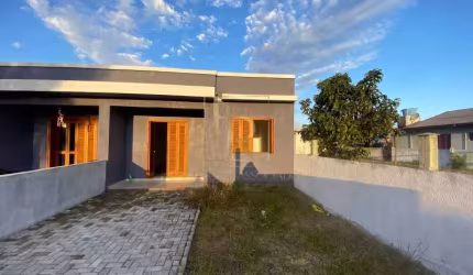 Casa geminada localizada no Oásis!