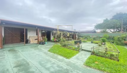 Casa próxima ao mar em Tramandaí!