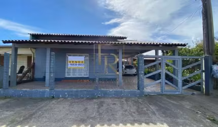 Casa próxima ao mar em Tramandaí Sul!