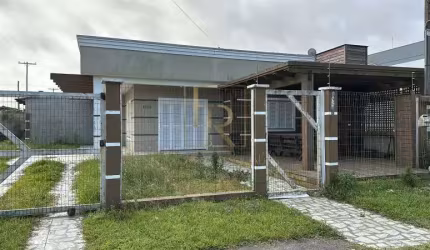 Casa próxima ao mar na Zona Nova Sul !