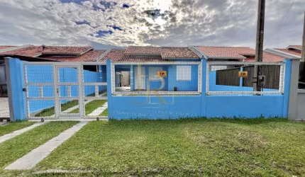 Casa próxima ao centrinho de Nova Tramandaí