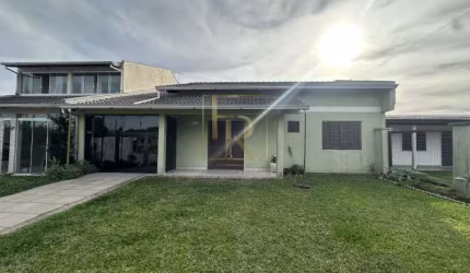 Casa proxima ao mar no balneário Jardim Beira Mar!