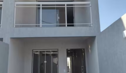 Casa para Venda em Magé, Pau Grande, 2 dormitórios, 1 suíte, 1 banheiro, 1 vaga