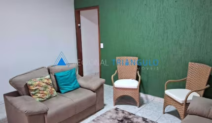 Casa 3 quartos próximo a praça da Abadia
