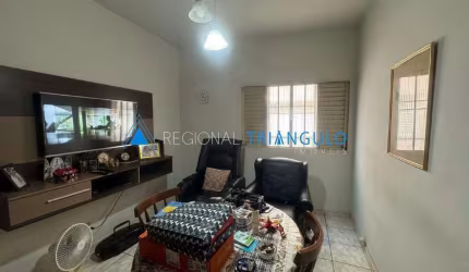 Apartamento à venda, 3 quartos, 1 suíte, 1 vaga, Mercês - Uberaba/MG
