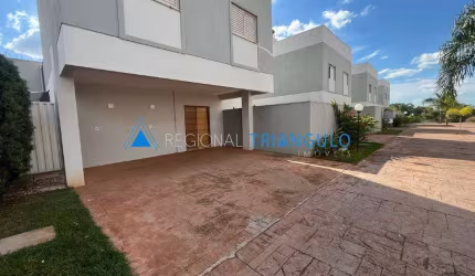 CASA EM CONDOMINIO FECHADO!