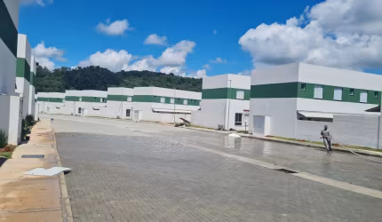 Casa em condomínio à venda  com 2 quarto(s)