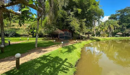 Terreno 1500m² à Venda em Iapu, MG - Cond. Fechado