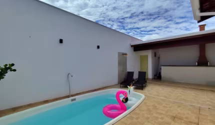 Casa Térrea com Piscina Jardim Palmares
